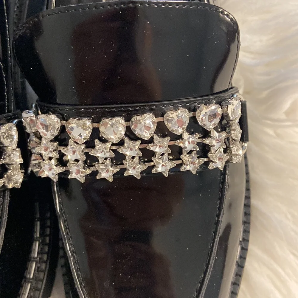 GB SHOES SIZE 9 BNWOT COLOR BLACK SEE ALL PHOTOS - Picture 2 of 12